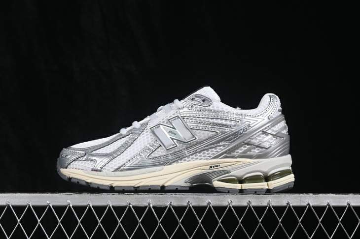 Picture of New Balance 1906 _SKUfw23731632083682433fw